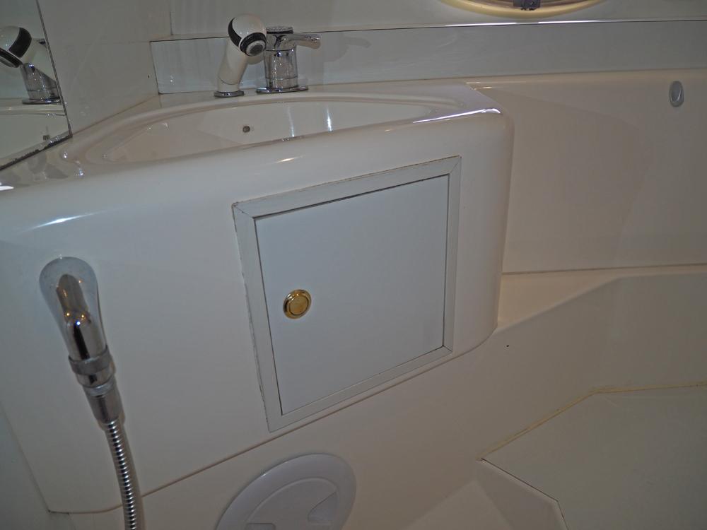 Fore ship, Accommodation